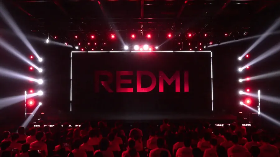 REDMI K90至尊版新品发布会-数志焦点